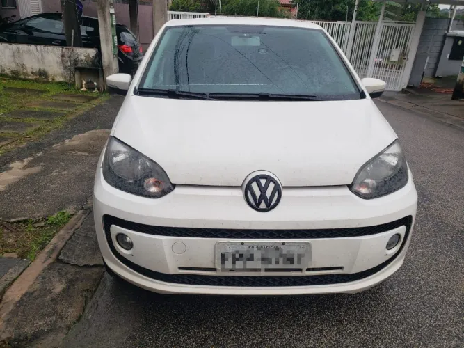 Volkswagen Up! High 1.0 TSI Total Flex 12V 5P 2016