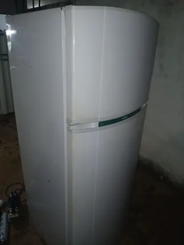 vende se geladeira cônsul gelo seco 425 litros completa entregamos...