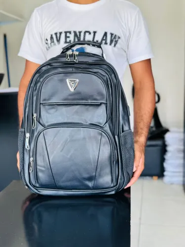 Mochila Masculina em Couro
