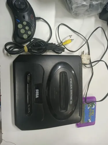 Sega Mega Drive 3 + Everdrive