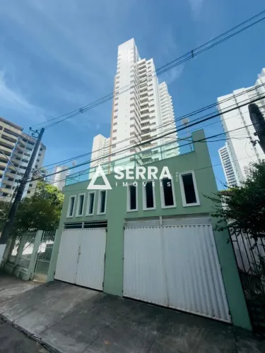 Horto Florestal | Casa em Condomínio Fechado | 4 Quartos | 465 m² Construídos | 9 Vagas |