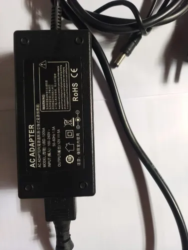 Fonte Chaveada 12V 5A Para Fita LED e Câmeras CFTV UBD-1205A