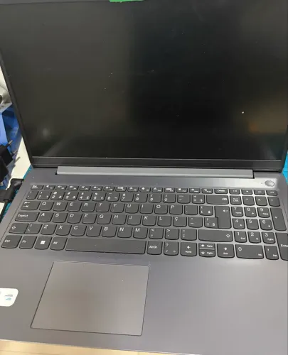 Vendo notebook Lenovo zerado