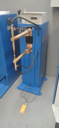 Solda ponto ponteadeira pneumática 20kva revisada 
