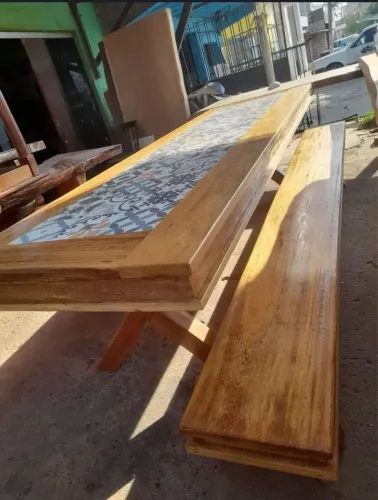 Mesa rústica
