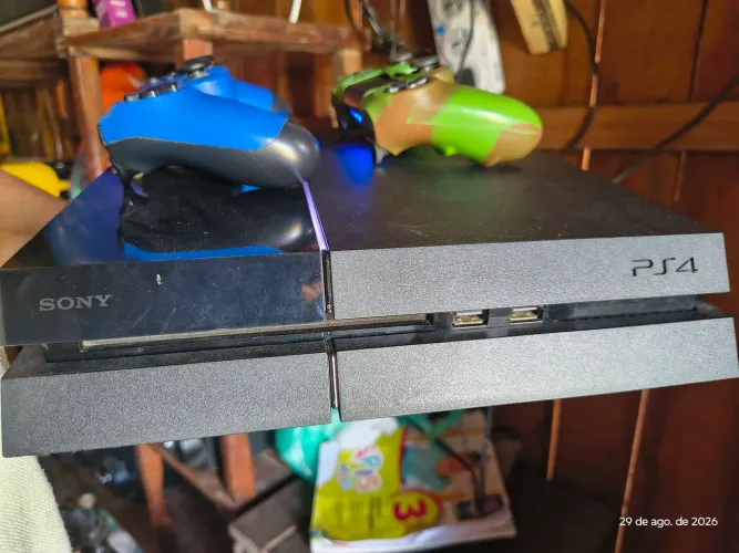 V/T PS4 HD 2TB