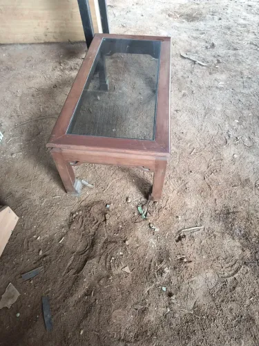 Mesa de centro madeira e vidro