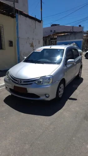 Toyota Etios XS 1.3 Flex 16V 5P Mec. 2013