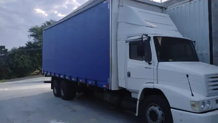 Truck 1620, no chassis, motor e câmbio ok