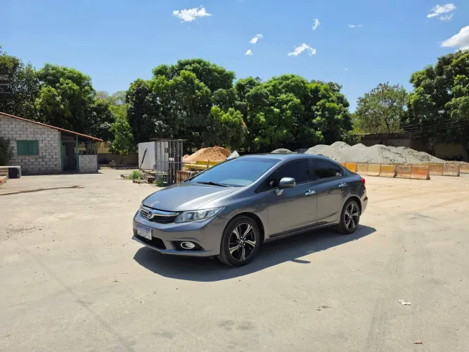 Honda Civic Sedan EXS 1.8/1.8 Flex 16V Aut. 4P 2013