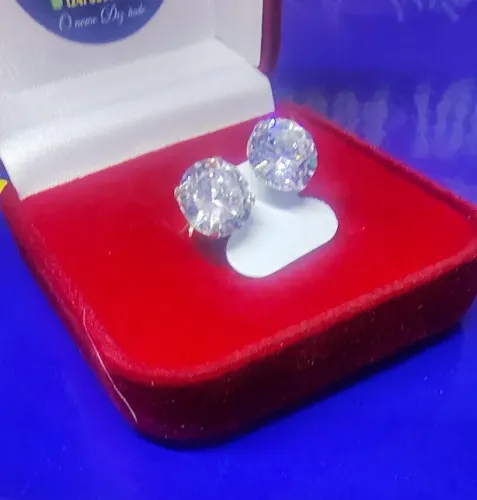 Brincos Prata 950 Pedra Zircônias 8 mm