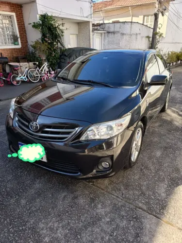 Toyota Corolla GLI 1.8 Flex 16V Mec. 2014