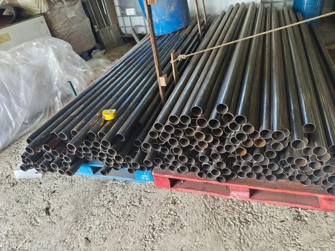 Tubos de caldeiras ASTM A 178 novos de 2 1/2" com 2,97 m