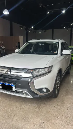 Mitsubishi Outlander HPE 2.0 16V 5P Aut. 2019