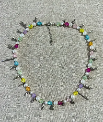 Colar Multicor & Charm