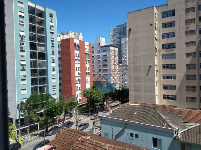 Apartamento para Locação  3 Quartos no Gonzaga, Santos
