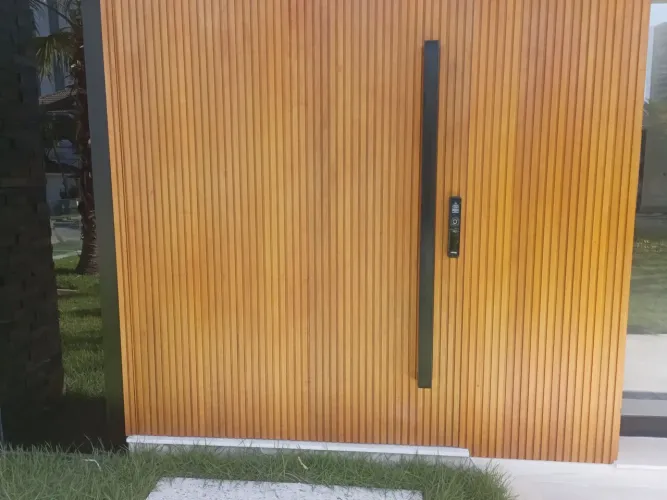 Colocação de portas fechaduras eletrônicas reparo com cinto e reforma