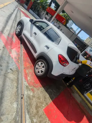 Renault Kwid Intense 1.0 Flex 12V 5P Mec. 2021
