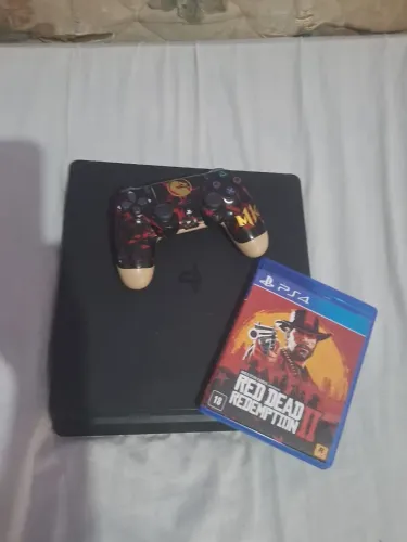 Play station 4 slim 