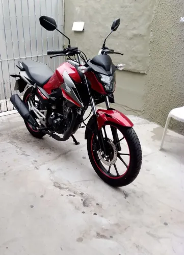 Vendo uma moto Titan 160 2025