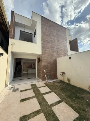 EXCELENTE CASA GEMINADA DUPLEX 3 QUARTOS NO SAPUCAIAS 2