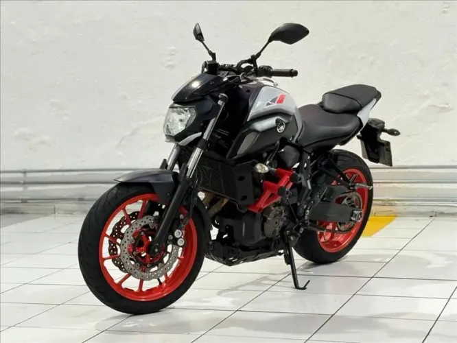 Yamaha Mt-07