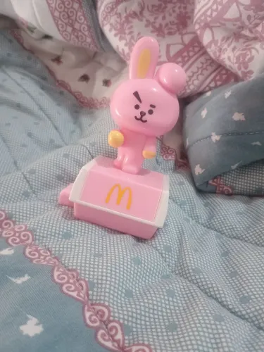 Figura do Mac Donalds do "BT21"