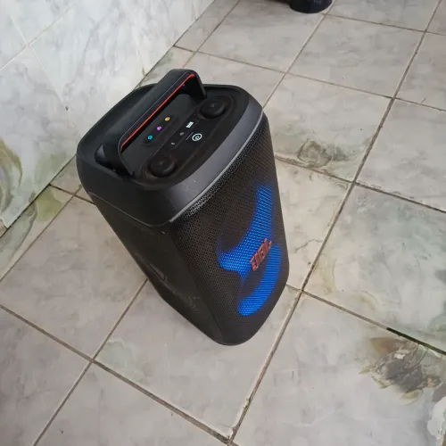 JBL party box 120 club , pra vender logo preço baixinho