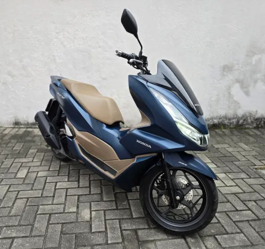 Vendo PCX DLX 160 2024