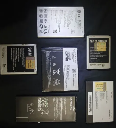 6 Baterias para celulares, todas em bom Estado.