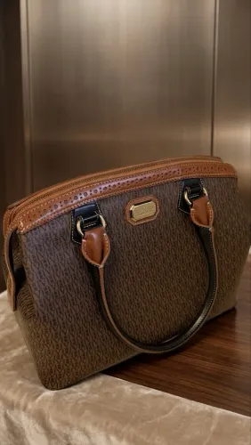 Bolsa Victor Hugo Original - Semi nova, pouco uso