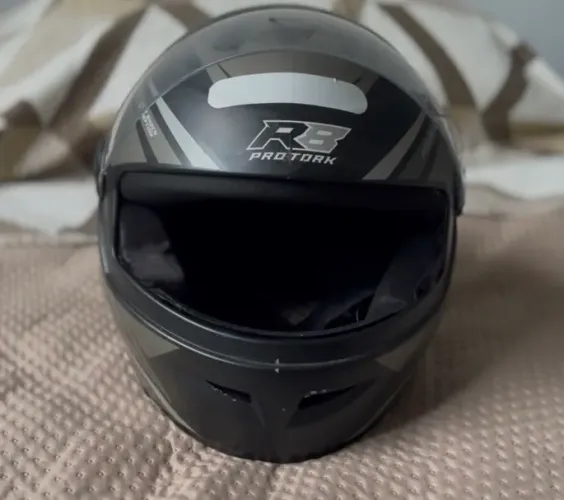 Capacete Moto Pro Tork R8 - Usado Bom Estado