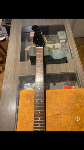 Braço de guitarra stratocaster canhoto/reverso