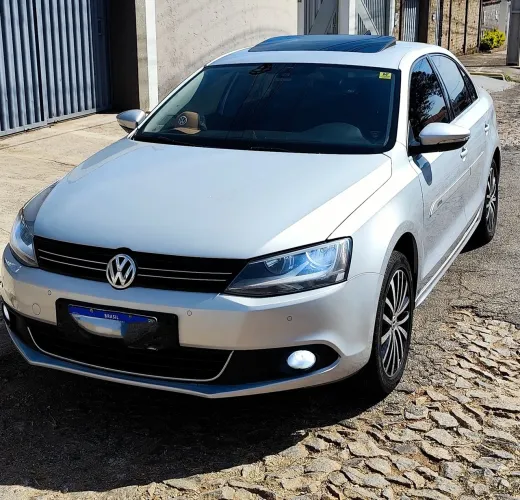Volkswagen Jetta Highline 2.0 TSI 16V 4P Tiptronic 2012