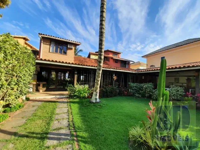 Compre Pousada / Chalé com 11 Dormitórios, 11 Suítes, 8 Vagas e com 300M² em Foguete por R