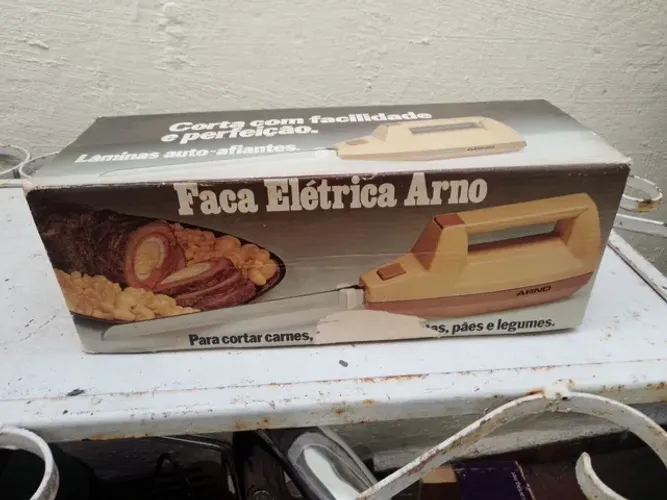 Faça elétrica Arno antiga na caixa , 110v.