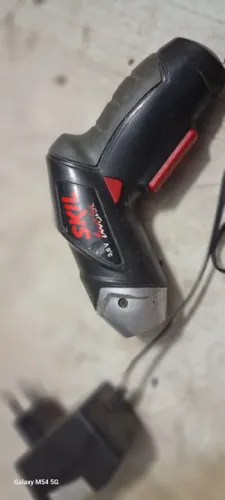 Parafusadeira/Furadeira Skill 3.6V
