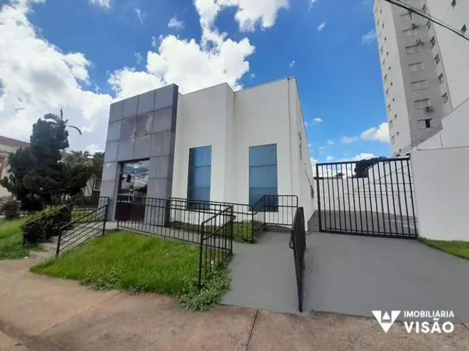 Ponto Comercial para aluguel, 20 vagas, Centro - Uberaba/MG