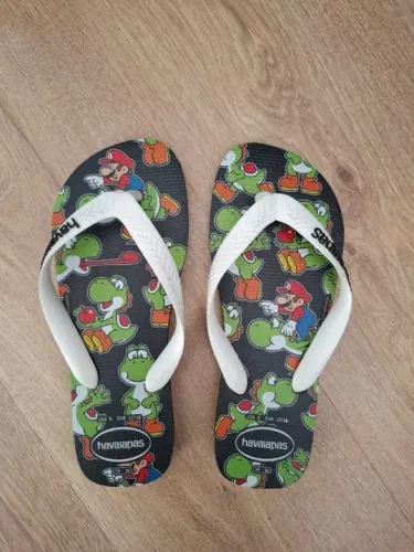 chinelo havaianas mario bros/yoshi