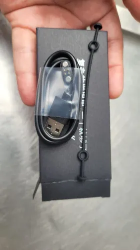 Cabo carregador de fone condução óssea novo