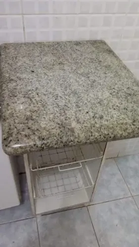 Pedra granito trabalhada abalroada para tampo de mesa 