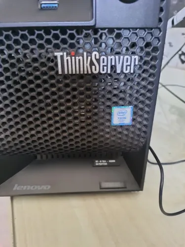 TkinkServer Lenovo Ts140