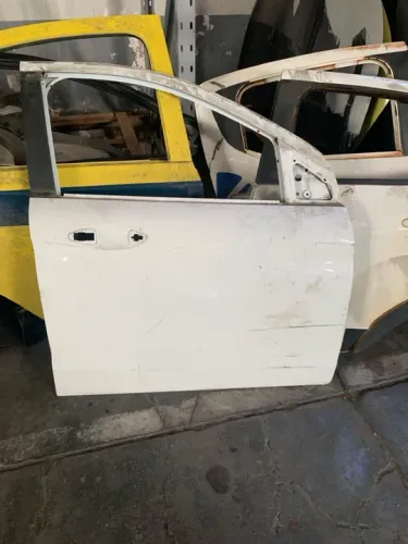 Porta Ford ka