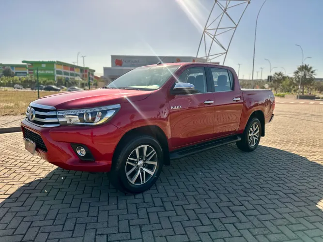 Toyota Hilux CD SRX 4X4 2.8 TDI 16V Diesel Aut. 2018