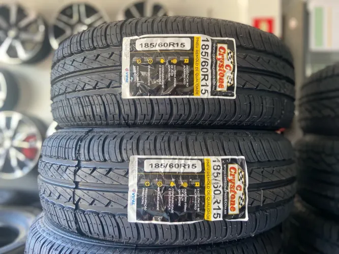 02 Pneus Remold 185/60R15 Crystone
