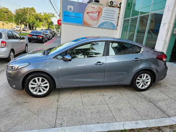 Cerato FF SX4 mod. 2017 Completo Automático / Motor 1.6 Flex / Única Dona 