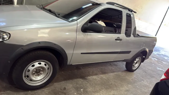 Fiat Strada 1.4 MPI Fire Flex 8V CE 2012