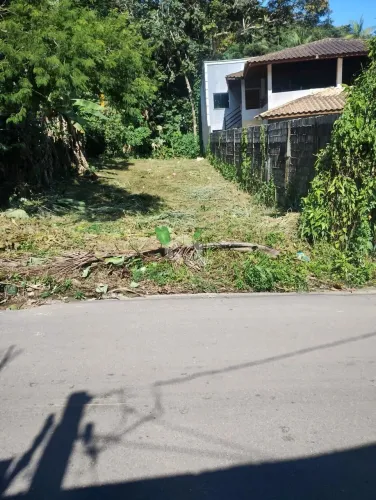 Terreno no Sertao da Quina proximo da cachoeira.
