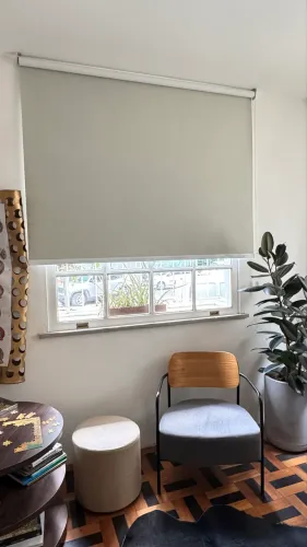 Cortina rolô blackout para janela 