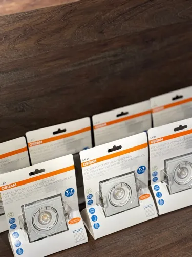 Spot de LED Quadrado Osram 6W - Luz Amarela